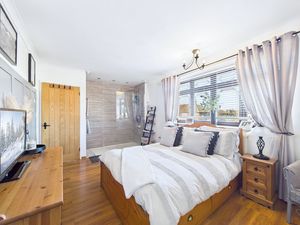 Photo 22- click for photo gallery